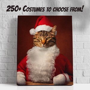 Divertente ritratto natalizio di un animale domestico: costume da Babbo Natale personalizzato per cane o gatto (stampabile digitalmente)