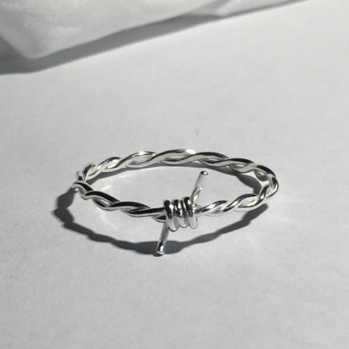 barbed wire ring barbed wire ring