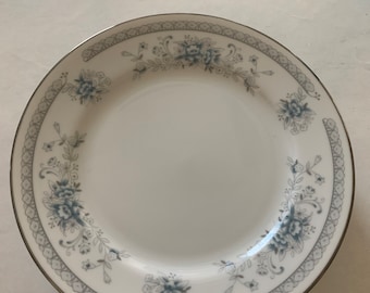 Vintage Limoges Porcelain Bread Plates: Salem Bridal Bouquet, Set of 4