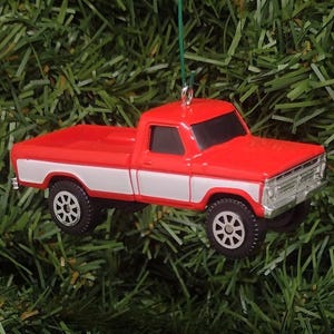 FORD F-150 Christmas Ornament 1977 F150 Pickup Truck Xmas Tree Decoration Unique Gift Idea 1973-1979 3 inch red/white