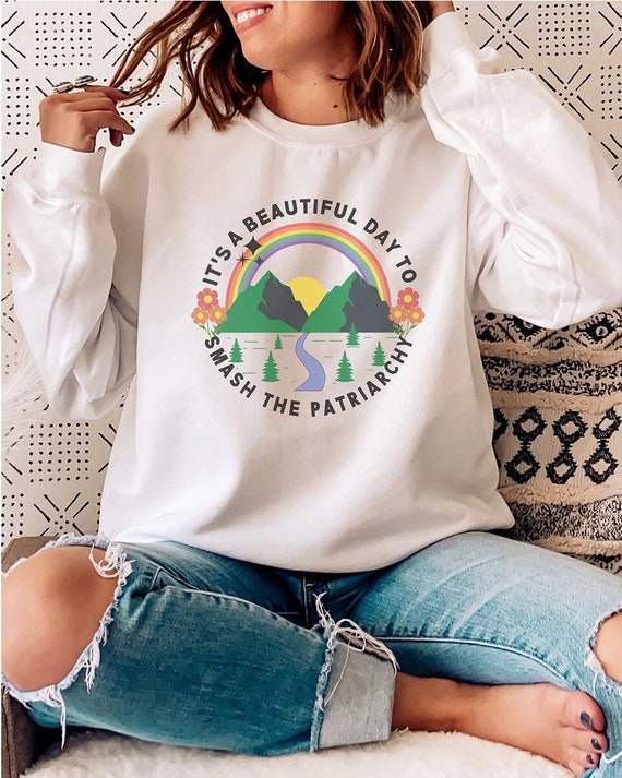 Feminist Sweatshirt Aesthetic Sweatshirt Feminist Sweater Trendy Clothes Smash the Patriarchy Sweatshirt Aesthetic Crewneck