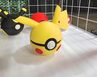 Balle Monstre de Poche Pikachu