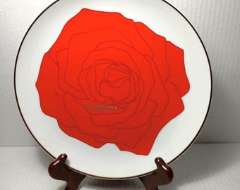 Vintage Junko Shimada 49 Av. Collector Plate – Tokyo Paris Fashion House – Gold Trim Decorative Plate – 9 1/2"