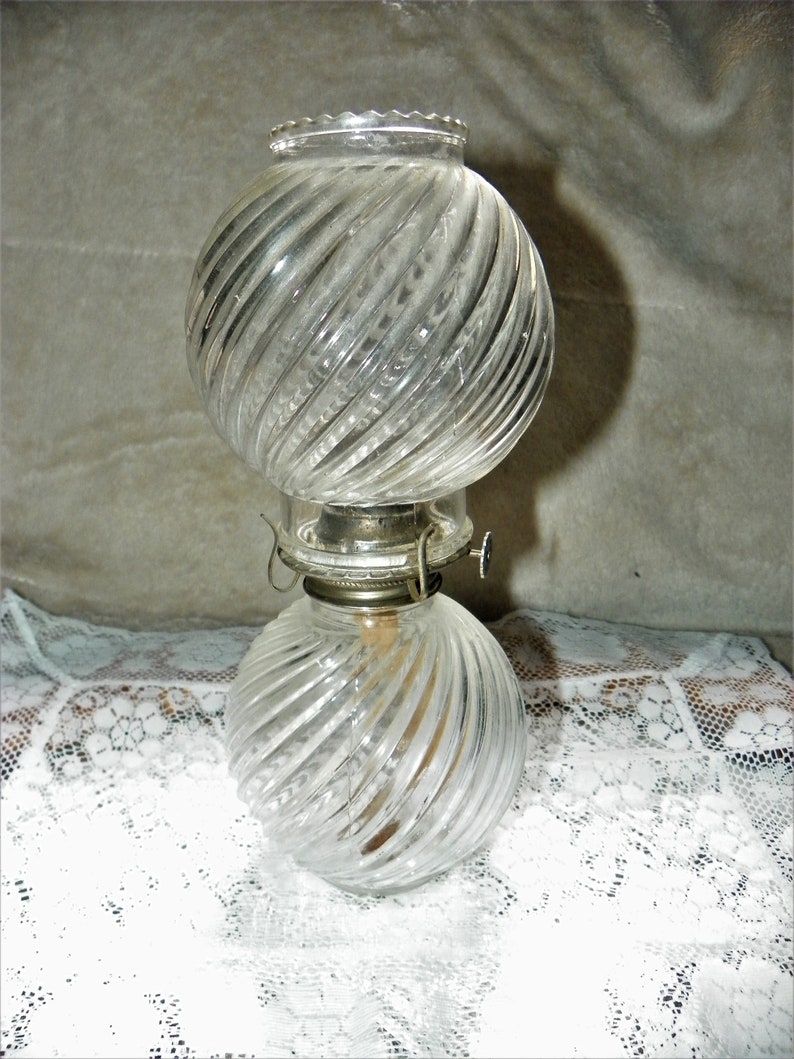Lamplight Farms Oil Lamp Round Base And Globe With Ribbed Swirl Pattern Made In Austria - Lamplight Farms Oil Lamps Made In Austria Lamplight Farms Oil Lamp Round Base And Globe With Ribbed Swirl Pattern Made In Austria - Lamplight Farms Oil Lamps Made In Austria