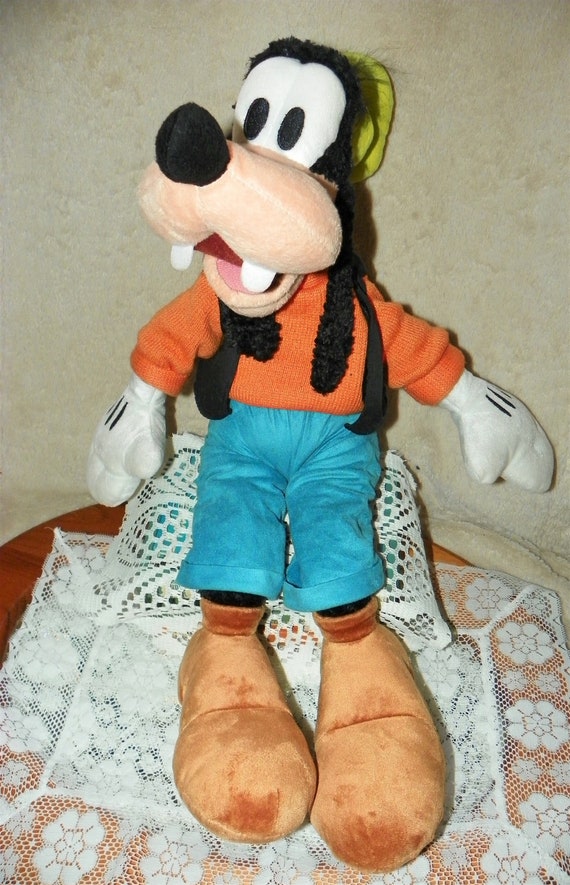goofy stuffed animal