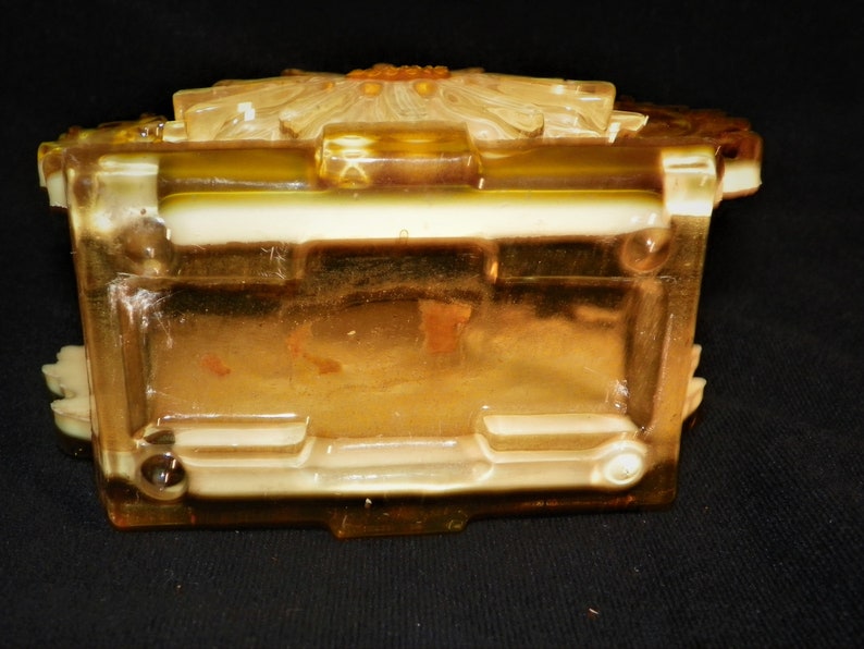 Vintage Retro Glass Like Resin Daisy or Sunflower Letter or Napkin Holder Mid-Century Modern