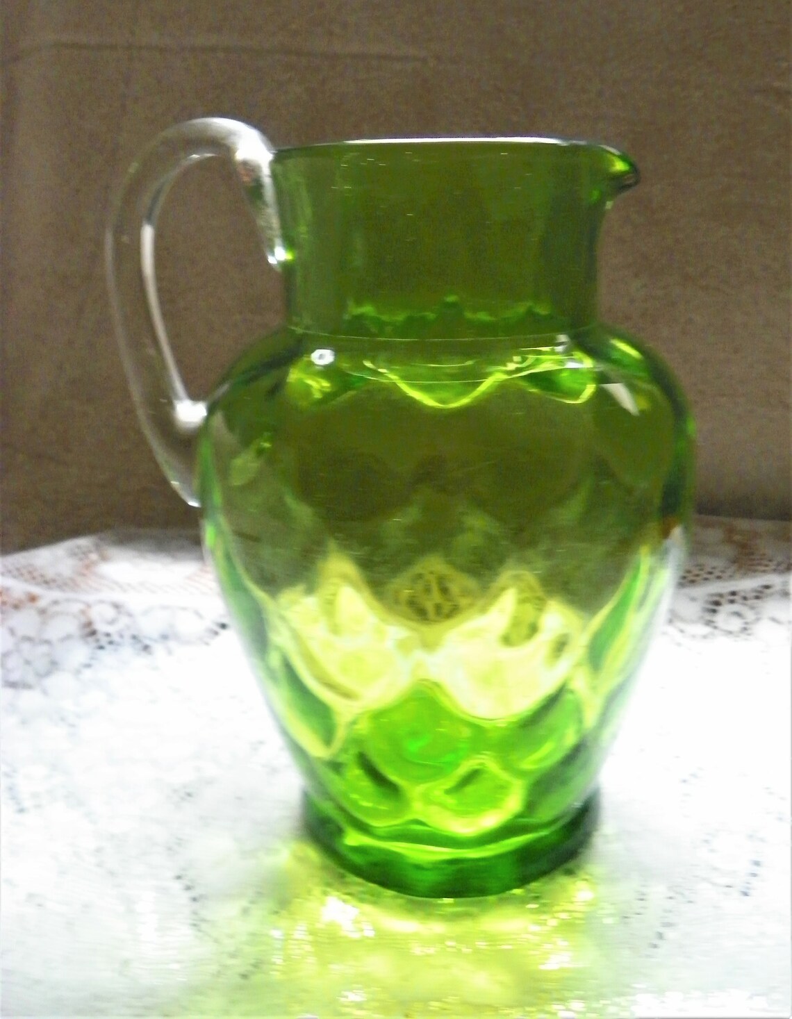 Green Blown Glass Pitcher with Clear Handle Behive Look MCM Etsy.de