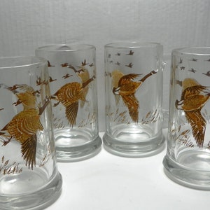 Set of 4 Canadian Geese Glass Beer Steins