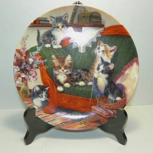 Happy Tails Limited Edition Collector&#39;s Plate Third Issue in the Little Rascals by Jurgen Scholz