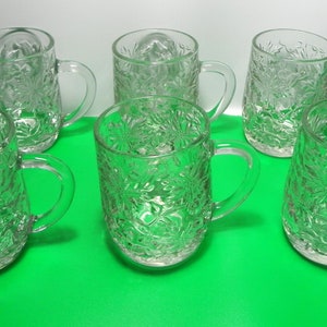 Fantasia - Princess House 4 &quot;Tassen - 6er-Set - Blumenweihnachtsstern-Design