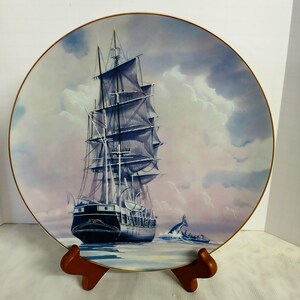 Great American Sailing Ships &quot; The Charles W Morgan &quot;  Limited Edition made by The  Rosenthal Group for The Danbury Mint - Germany