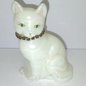 Fenton Opalescent Cat with Purple Rhinestone Collar