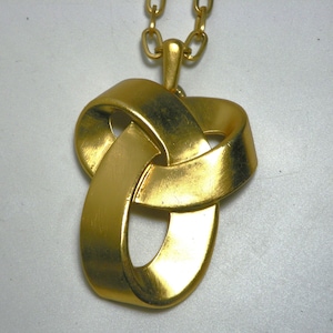 Vintage Signed Trifari Love Knot Necklace