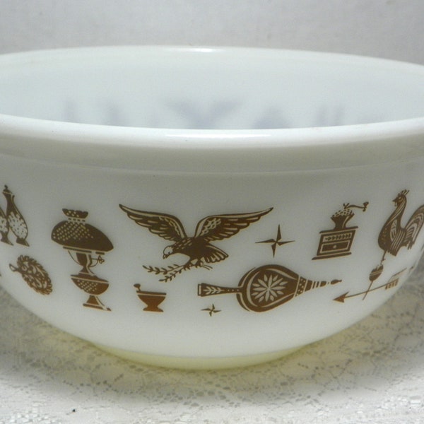 Pyrex Early American 8" Mixing Bowl #403 2 1/2 Qts.