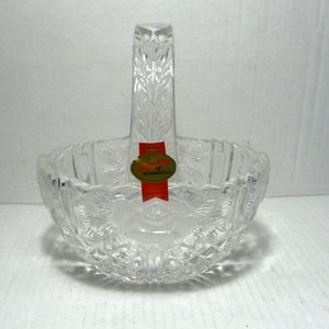 Anna Hutte Bleikristall  24% Lead Crystal Pressed Glass Basket with Frosted Rose Pattern