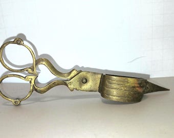Vintage Solid Brass Candle Wick Trimmer – Scissor Style Wick Snuffer – Candle Care Tool – 6" Brass Candle Accessory