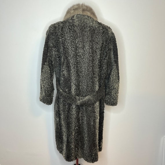 VTG womens fur coat grey excellent condition - image 3