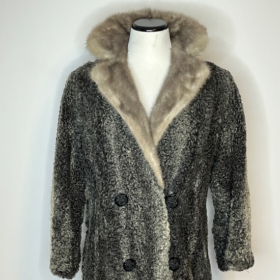 VTG womens fur coat grey excellent condition - image 6