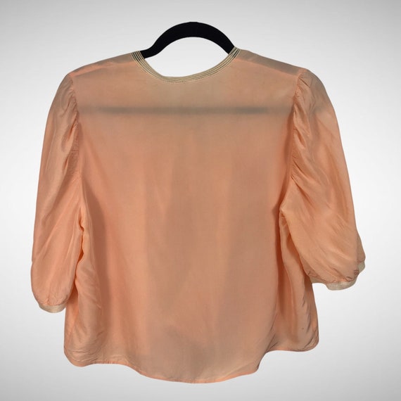 Vintage 1930s 1940s Peach Silk Bed Jacket, Linger… - image 2