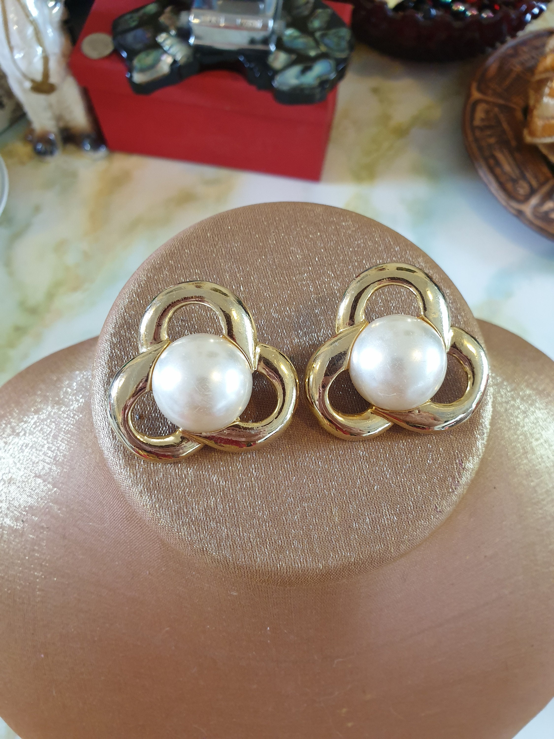 Boucles D'oreilles Clips XXL Perles Nacrées Vintage Années 80 - Occasion, Style Rétro