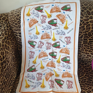 Tea towel 1990s. Souvenir of Melbourne Australia. 100% cotton.