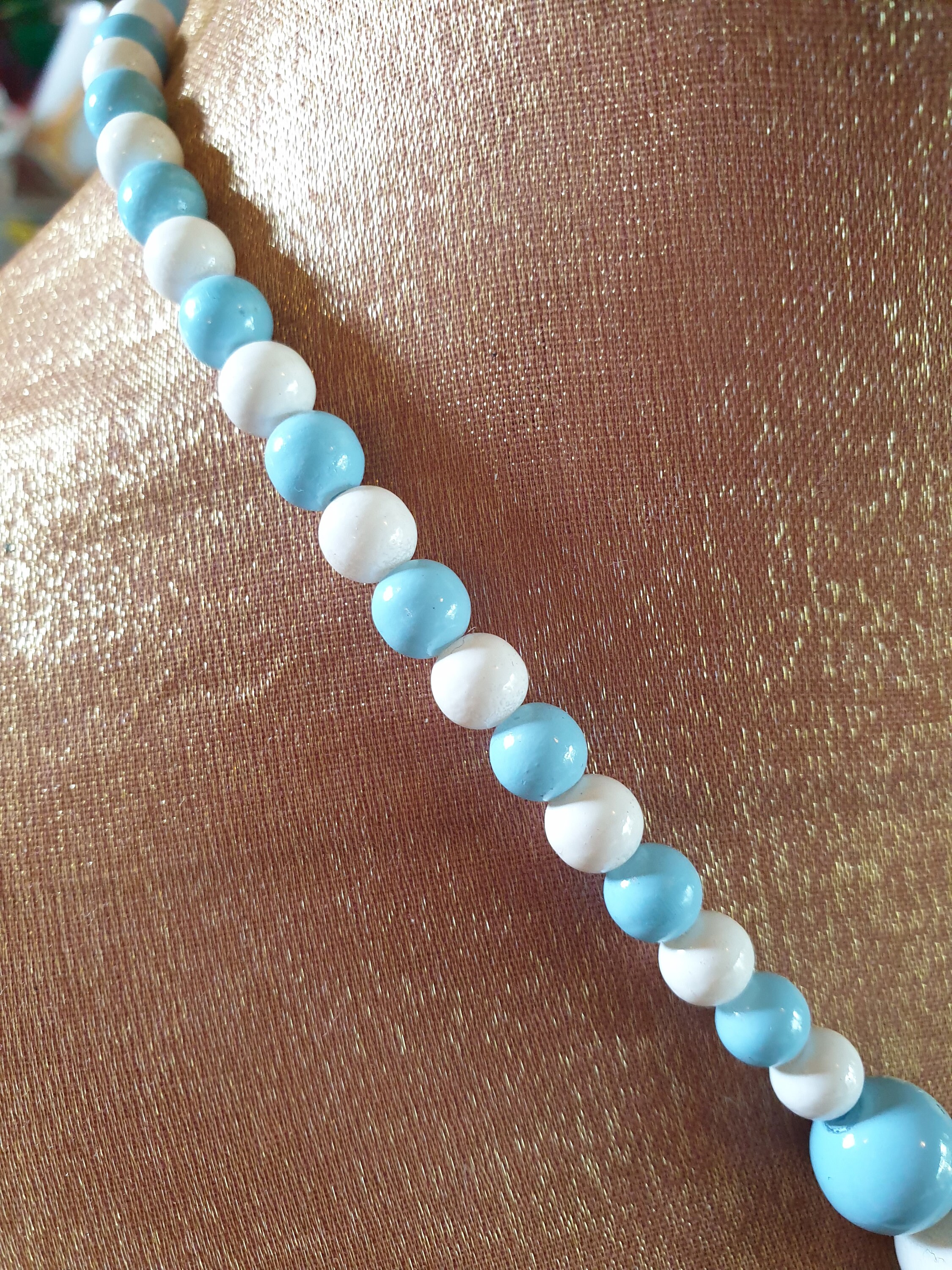 Collier Vintage Années 1950/1960 – 46 Perles Pâte De Verre Bleu Strié Gris