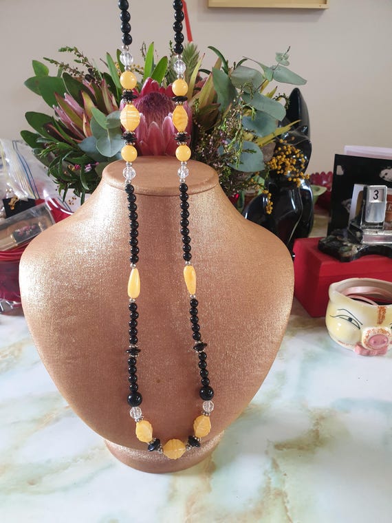 アクセサリー CALEE JEWELRY BEAD NECKLACE Beaded Necklace 1980s. Long Single Strand of Black/clear/yellow