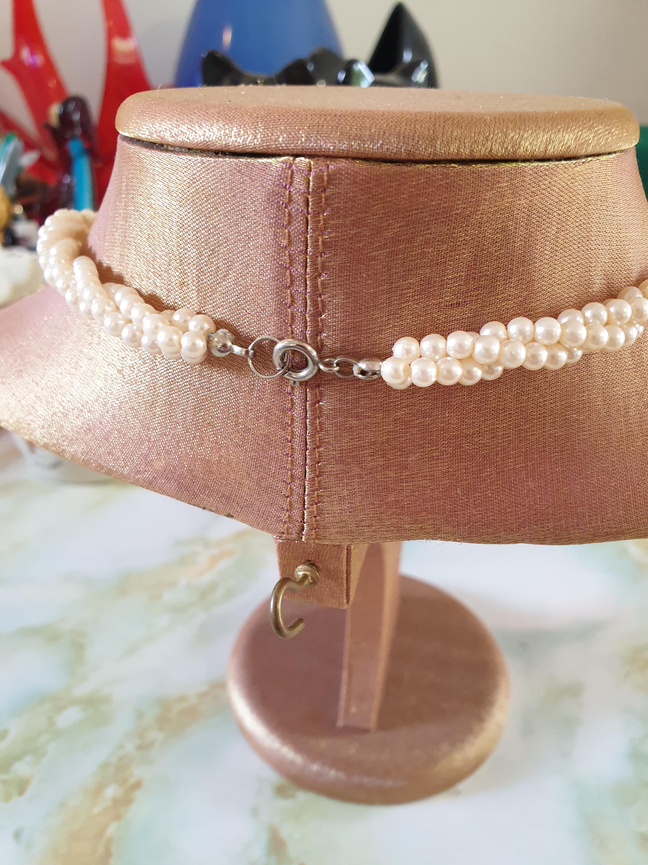 Collier Vintage Années 80 - Grosses Perles Synthétiques Et Métal - Style Rétro