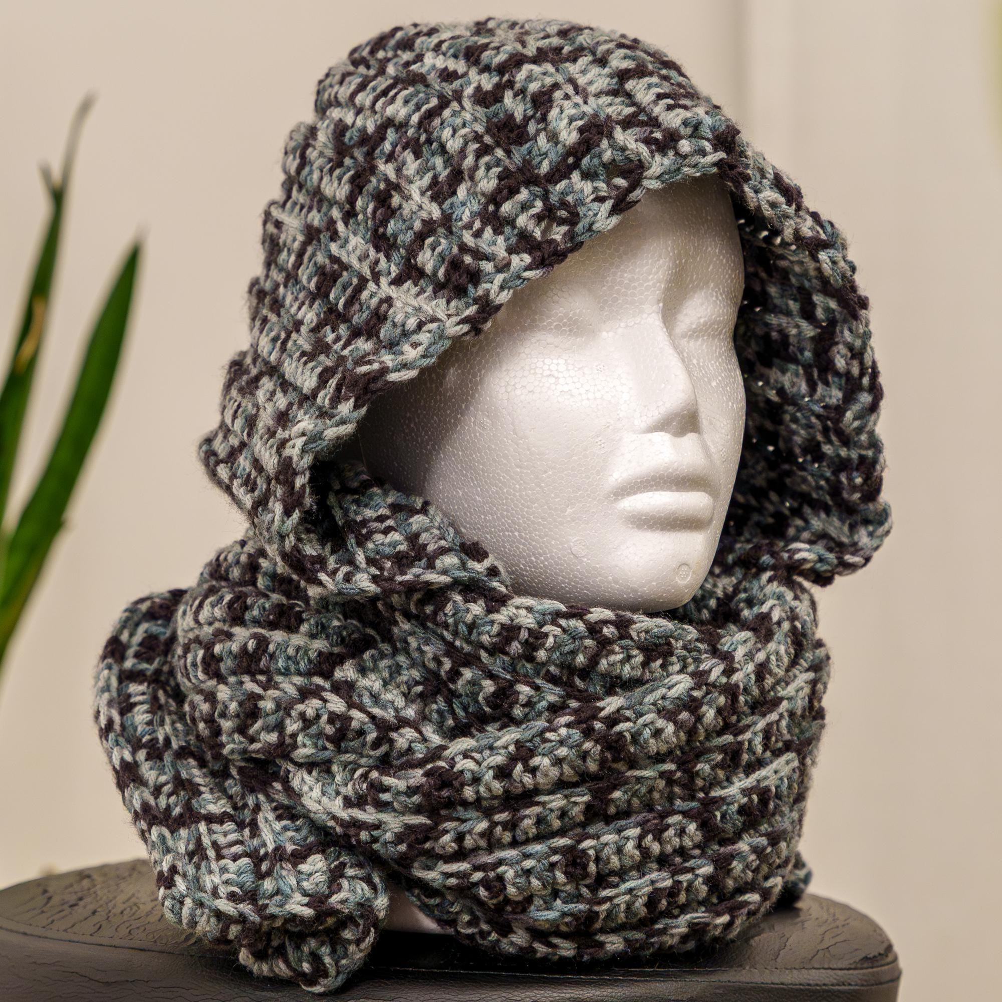 Crochet Pattern | Hooded Scarf With Pockets | PDF Download - Etsy