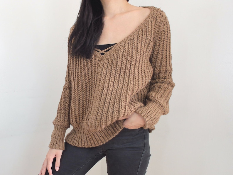 Crochet Pattern Crochet V Neck Sweater Pattern PDF Download image 2