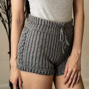 Crochet Pattern High Waisted Cable Stitch Shorts Pattern - Etsy