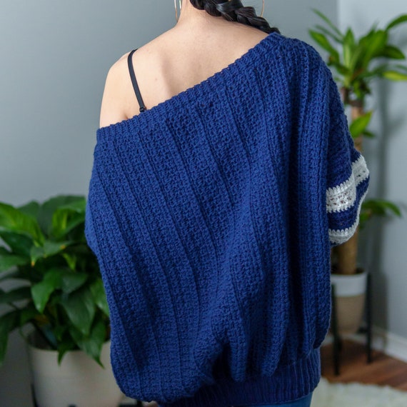 Crochet Pattern | Oversized off the Shoulder Sweater W. Stripe