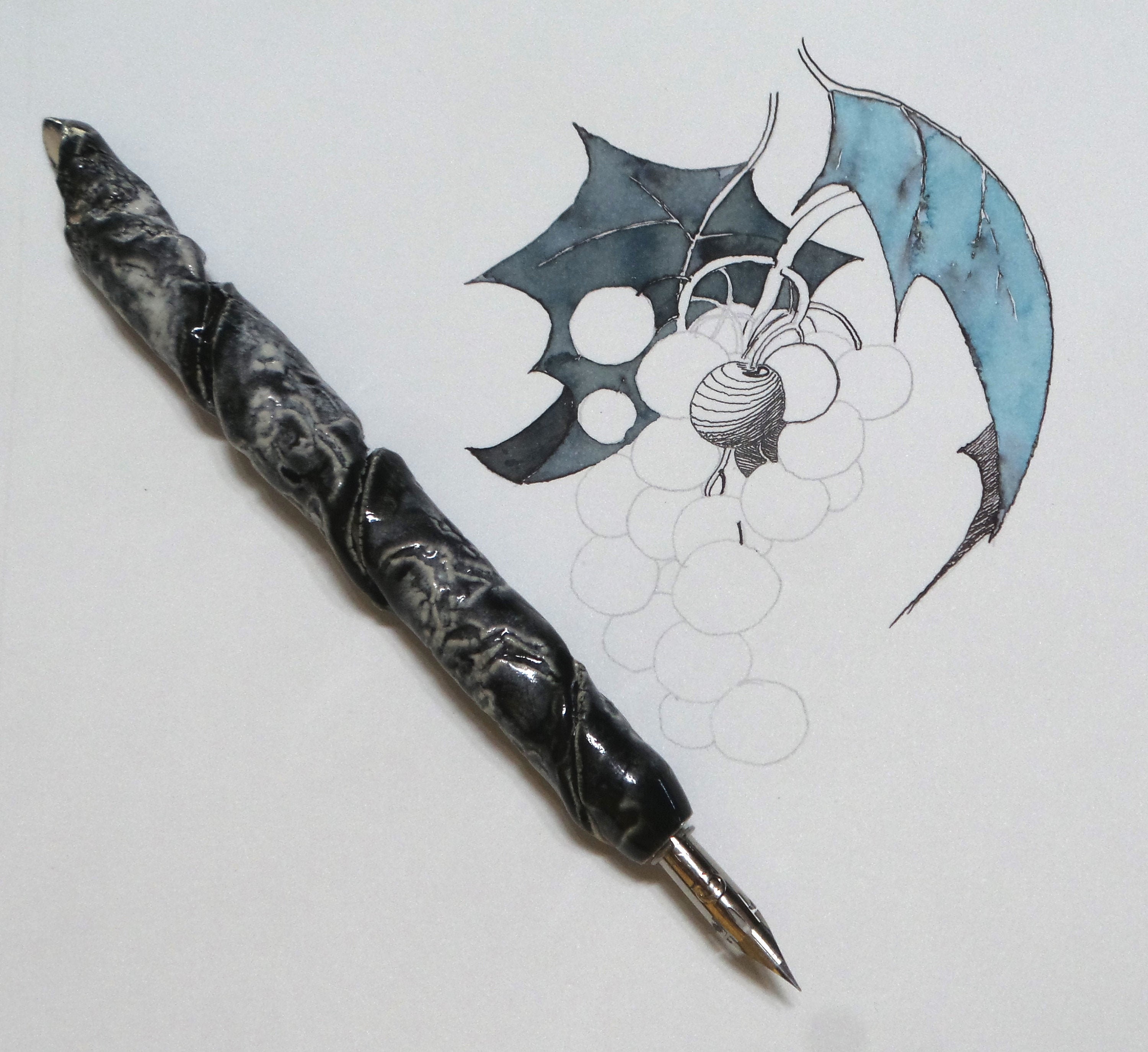 Modular ceramic pen ceramic black white Etsy