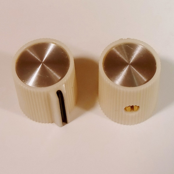 One set of two knobs – Antique Vintage Amplifier, Guitar, Radio, Amp or Pedal. Ivory & Silver Color. Used on Fender, Zenith, KLH and others.