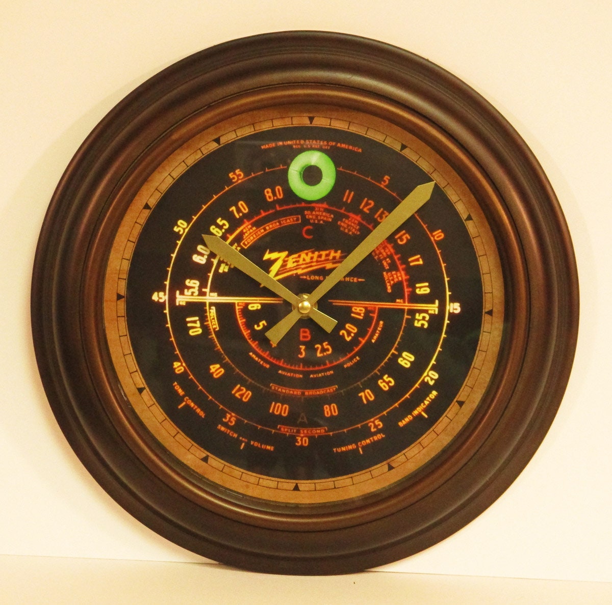 Old Antique Style Zenith Black Dial with Magic Tuning Eye Wall Etsy