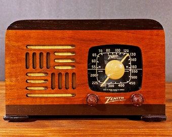 1942 Zenith Black Dial Model 5-D-625 Old Antique Wood Vintage Tube Radio Restored Cabinet Converted to a Bluetooth Speaker