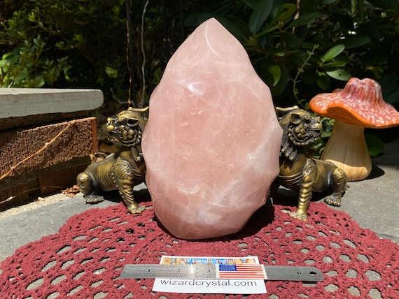 XXL Rose Quartz Point Statement Piece XXL Rose Quartz Point Statement Piece