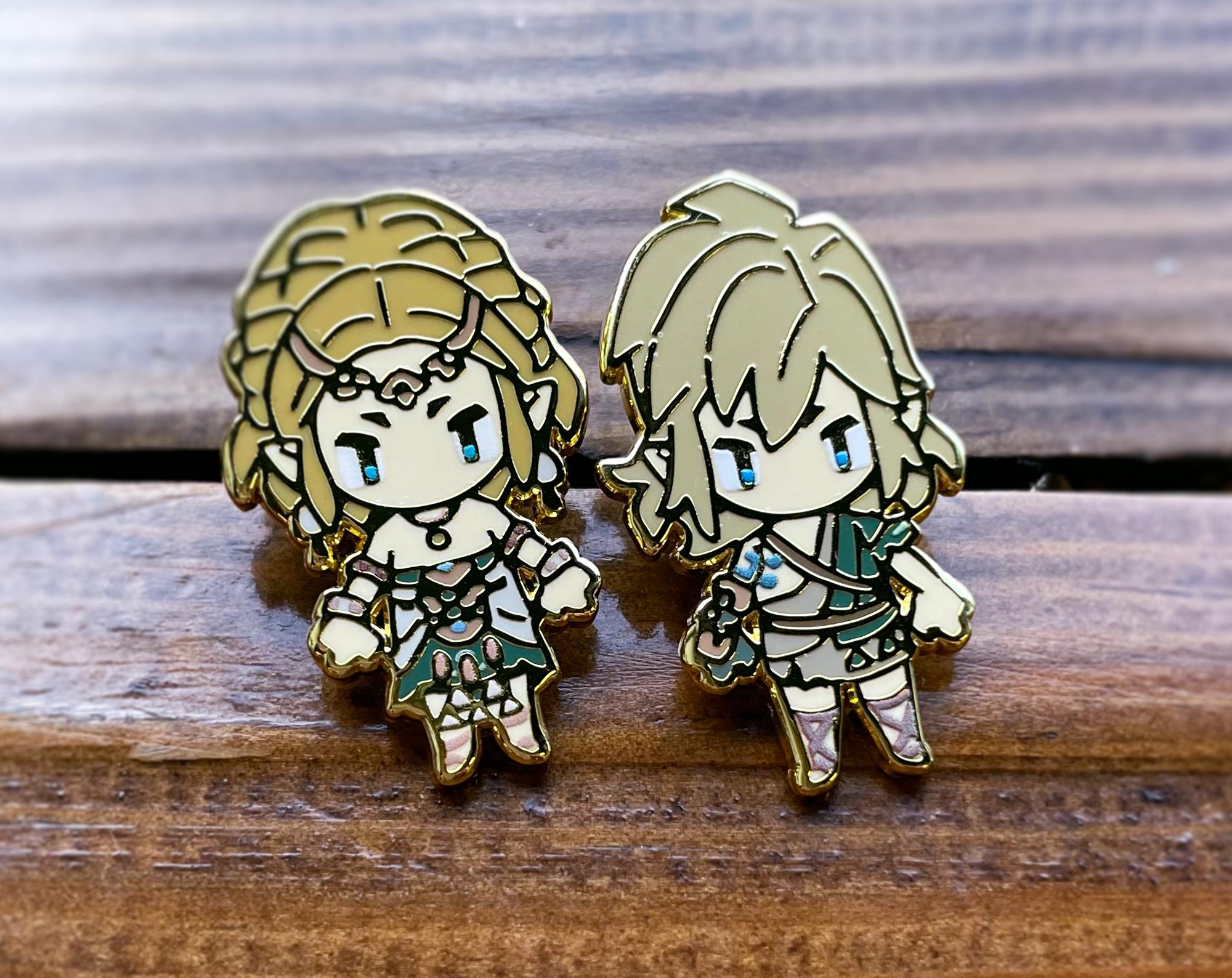 The Legend of Zelda Link and Zelda Enamel Pins - Etsy