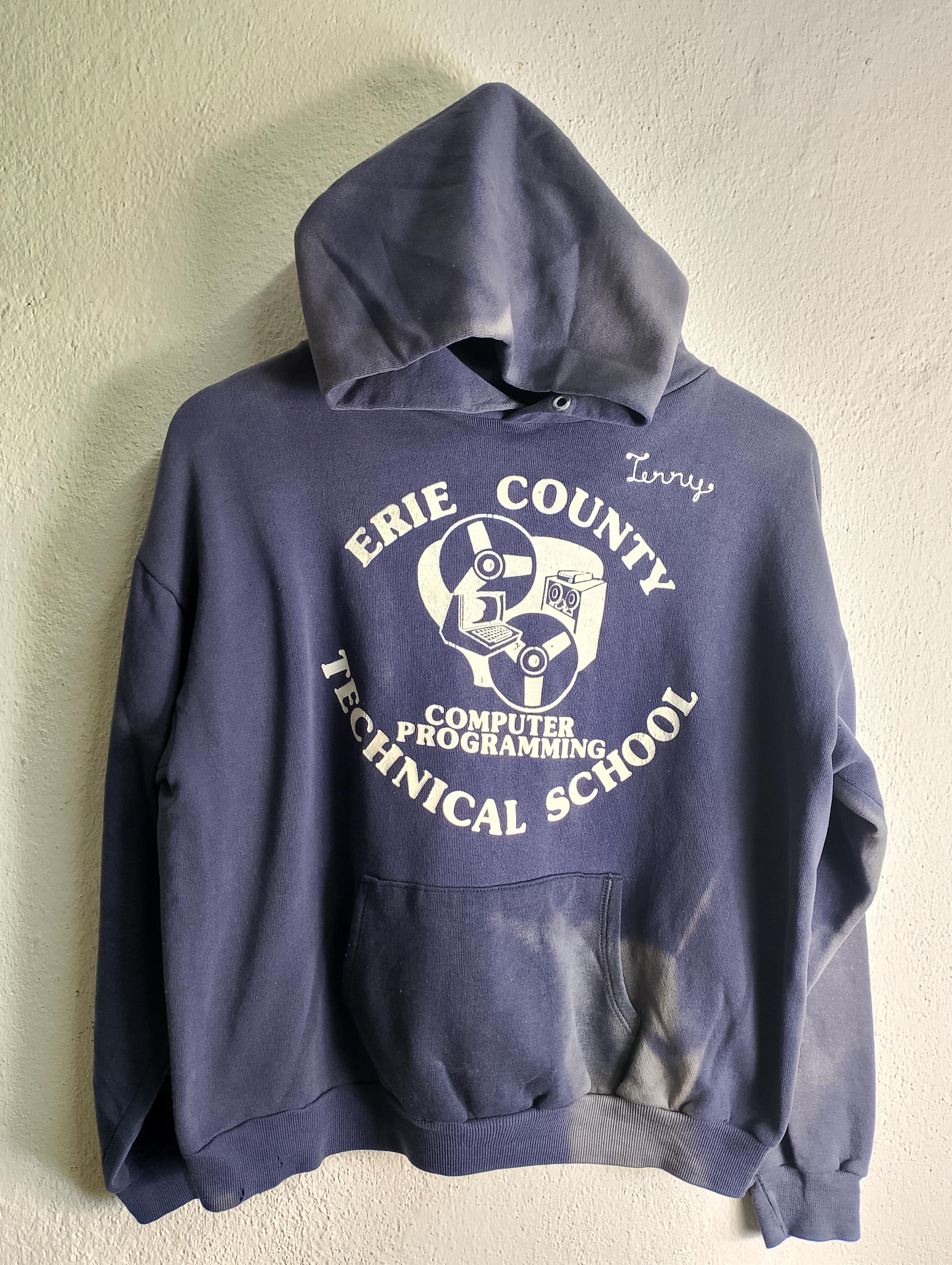 Vintage Erie county technical school pullover sweatshirt hoodies Large