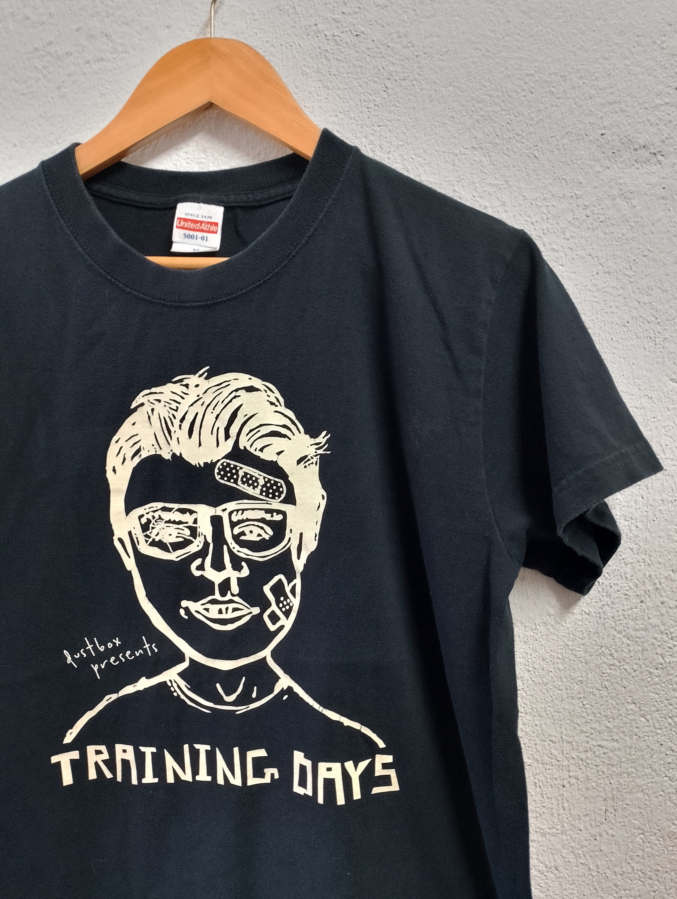 dustbox vk design TシャツS Dustbox Punk T-shirt Medium - Etsy