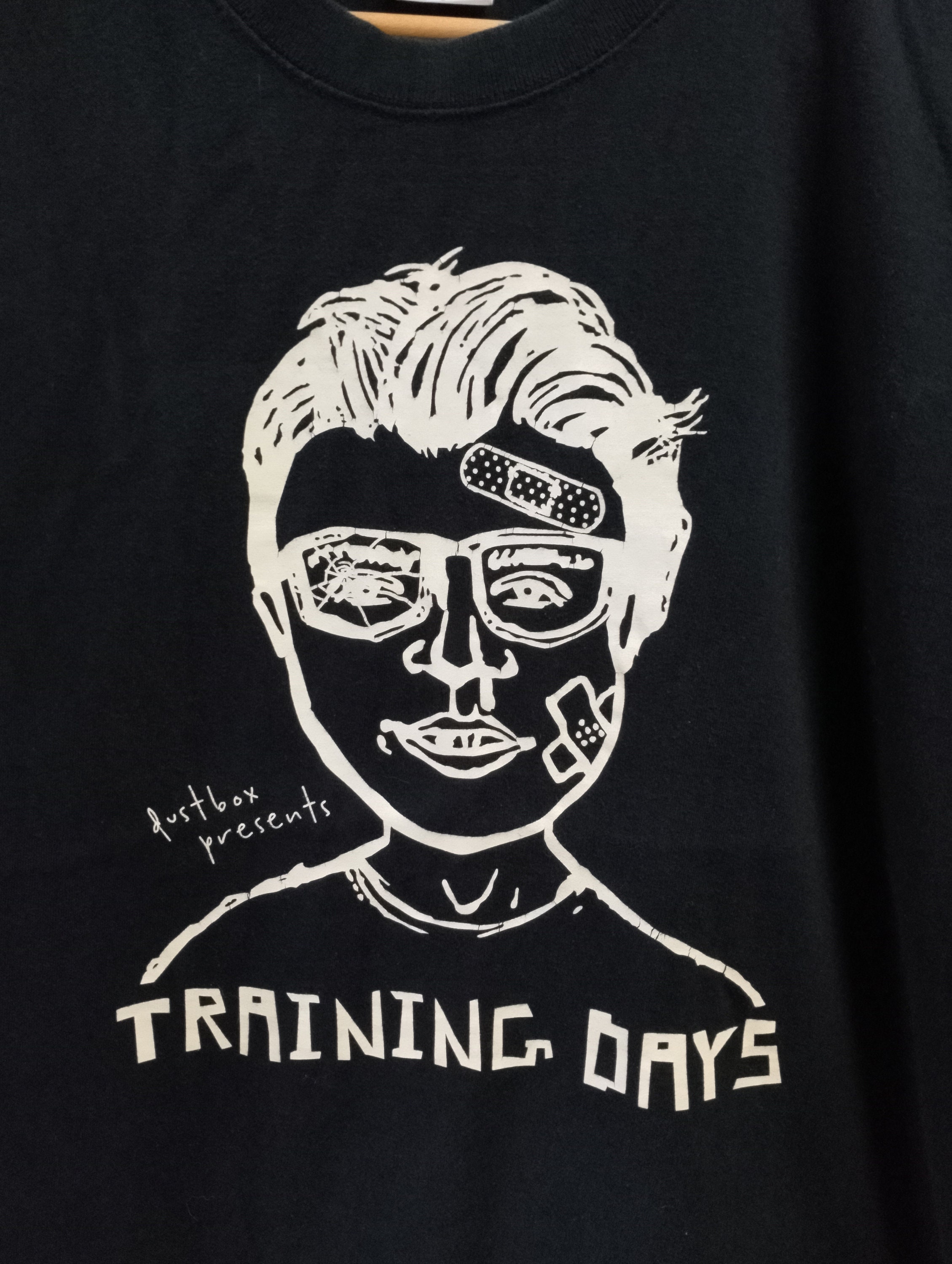 dustbox Tシャツ XXL il_fullxfull.6144849300_cm9c.jpg