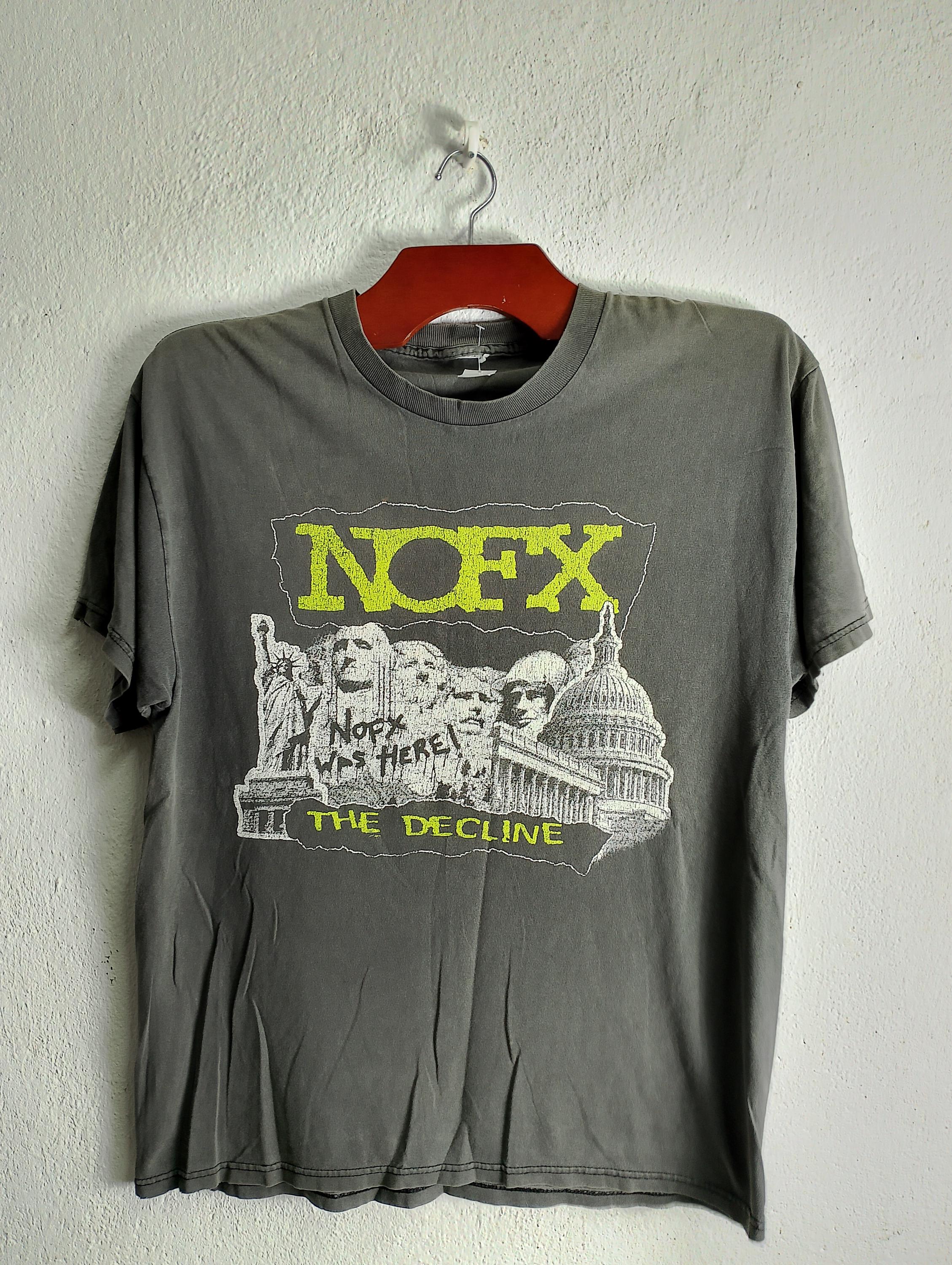 【山田bot さま】NOFX「THE DECLINE」ＴシャツXL　FAT 山田bot さま】NOFX「THE DECLINE」TシャツXL FAT 山田bot さま