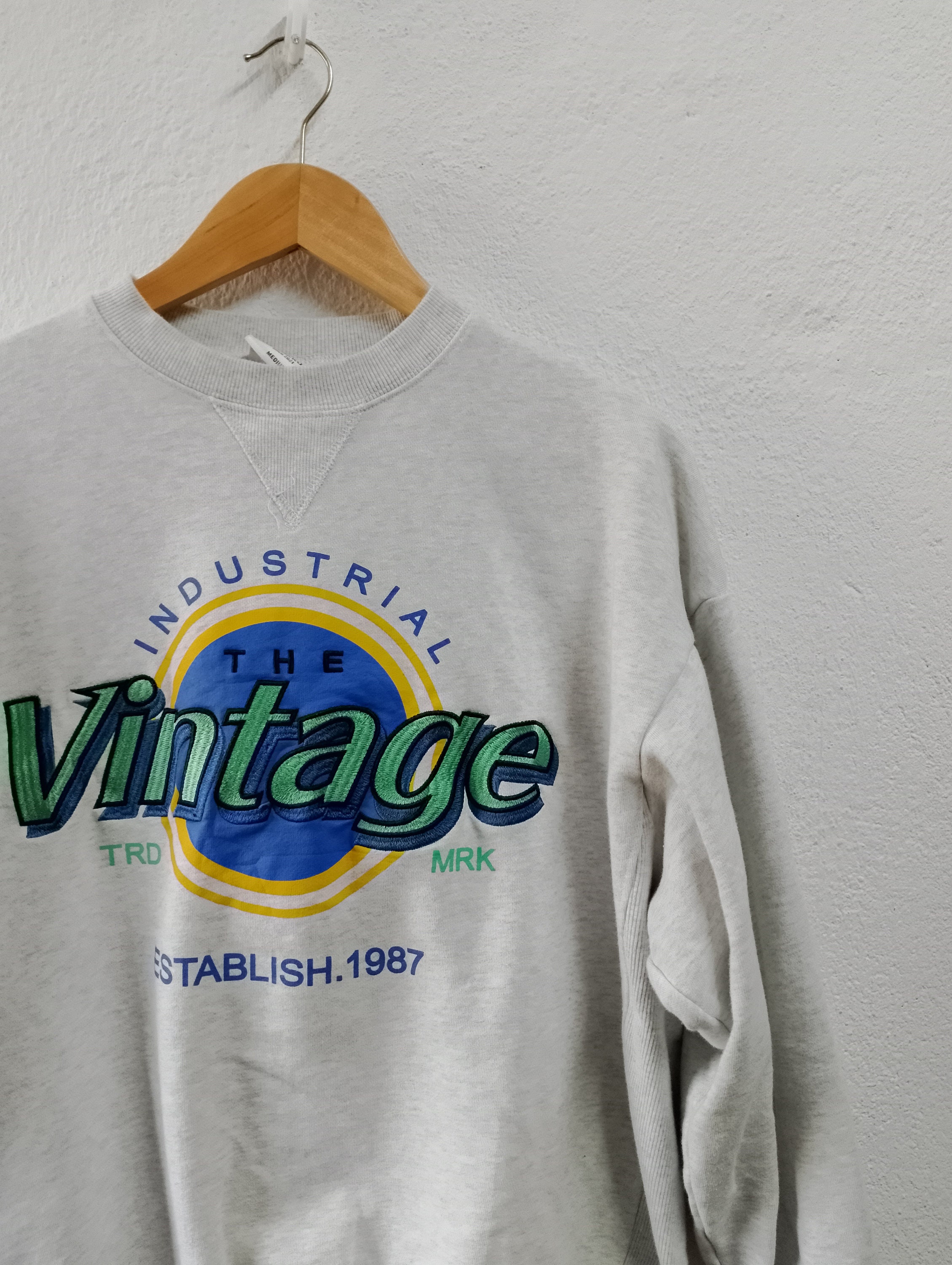 Edakka Embroidery Logo Pullover Sweatshirt Medium - Etsy