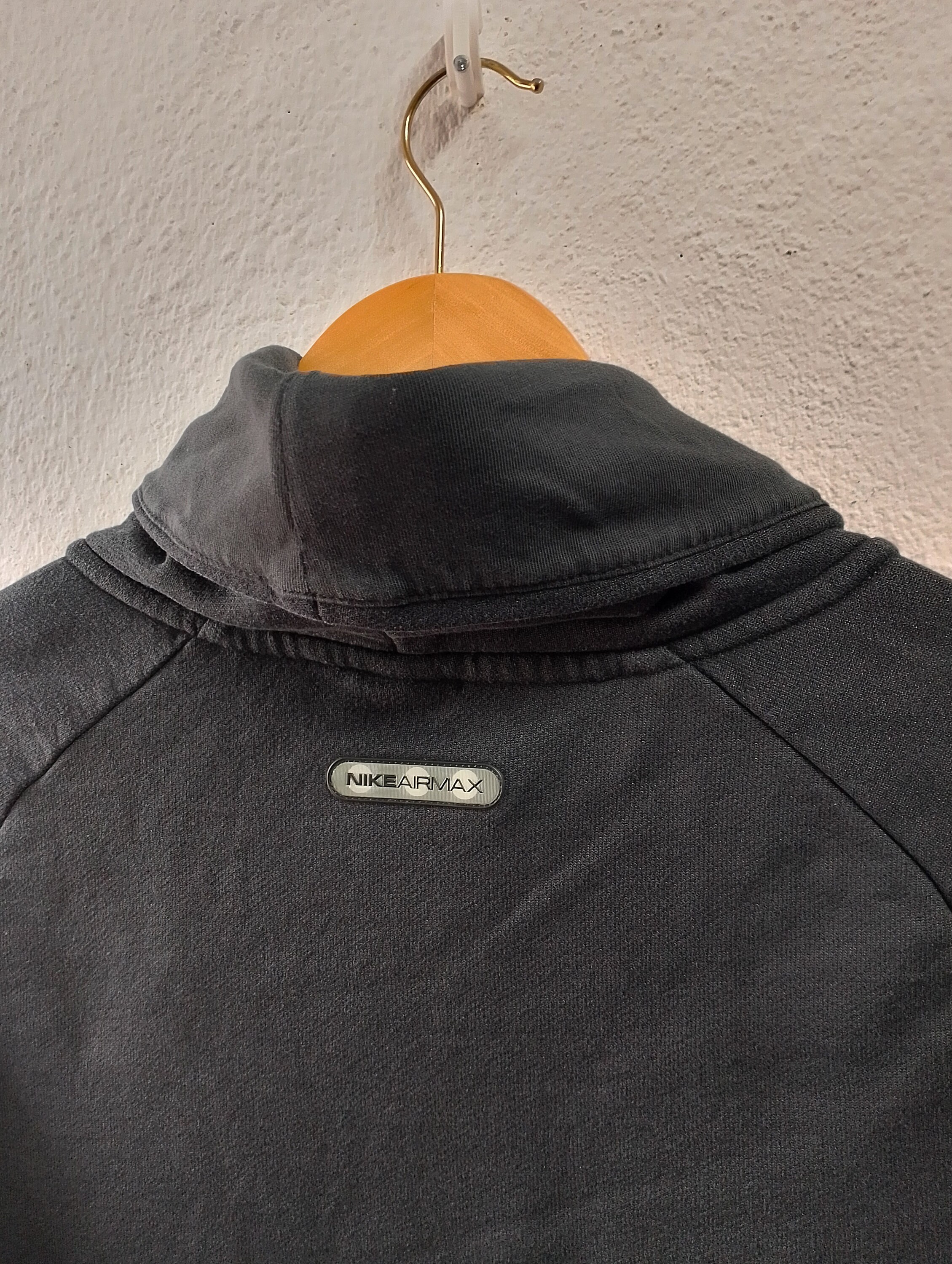 nike air max high neck