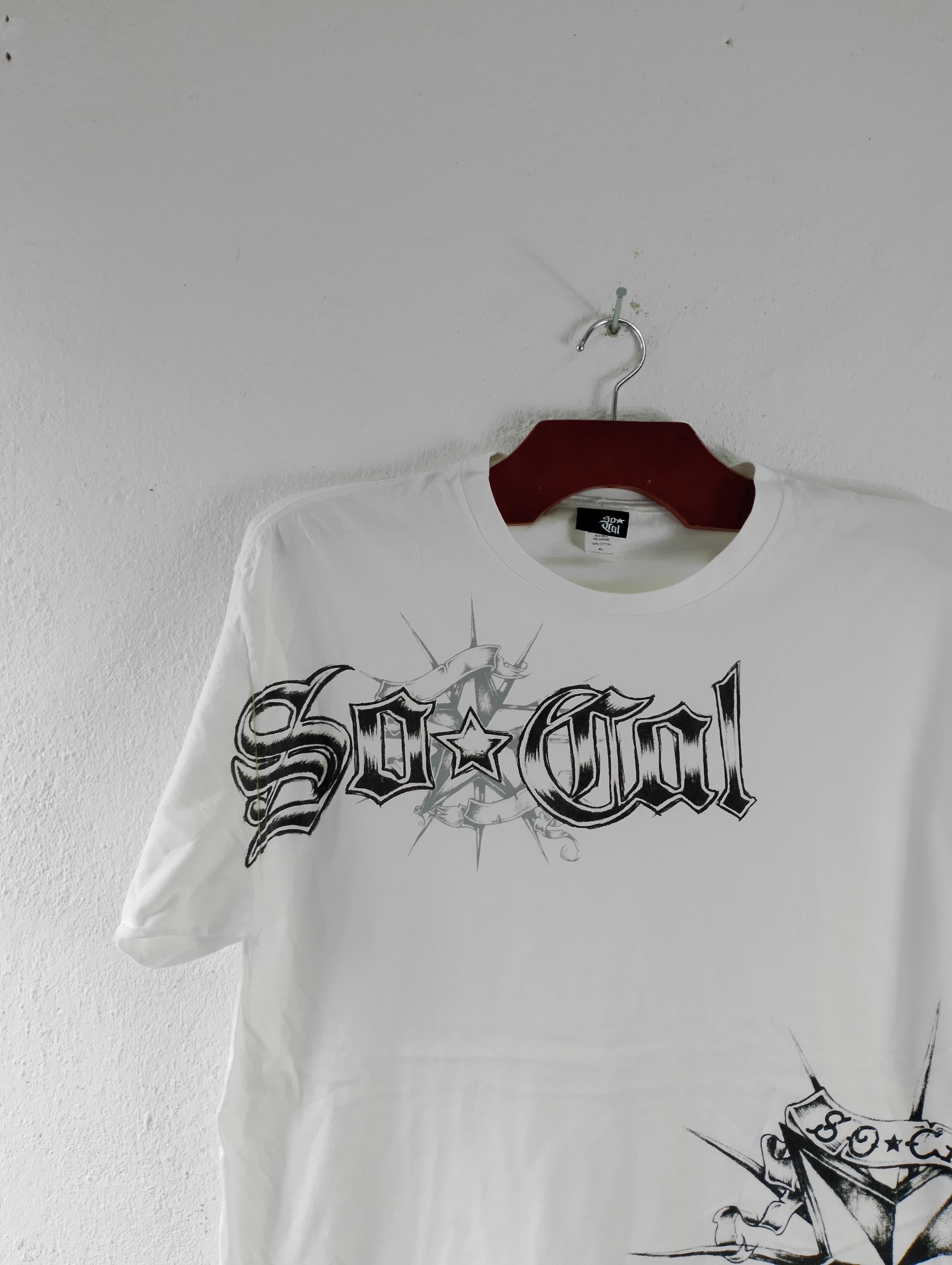 So Cal (brand ) Y2k Printed T-shirt XL - Etsy