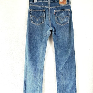 Levis 501 button fly size on 34