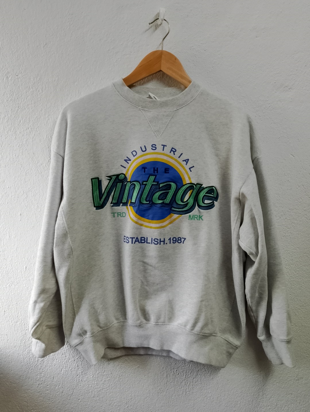 Edakka Embroidery Logo Pullover Sweatshirt Medium - Etsy