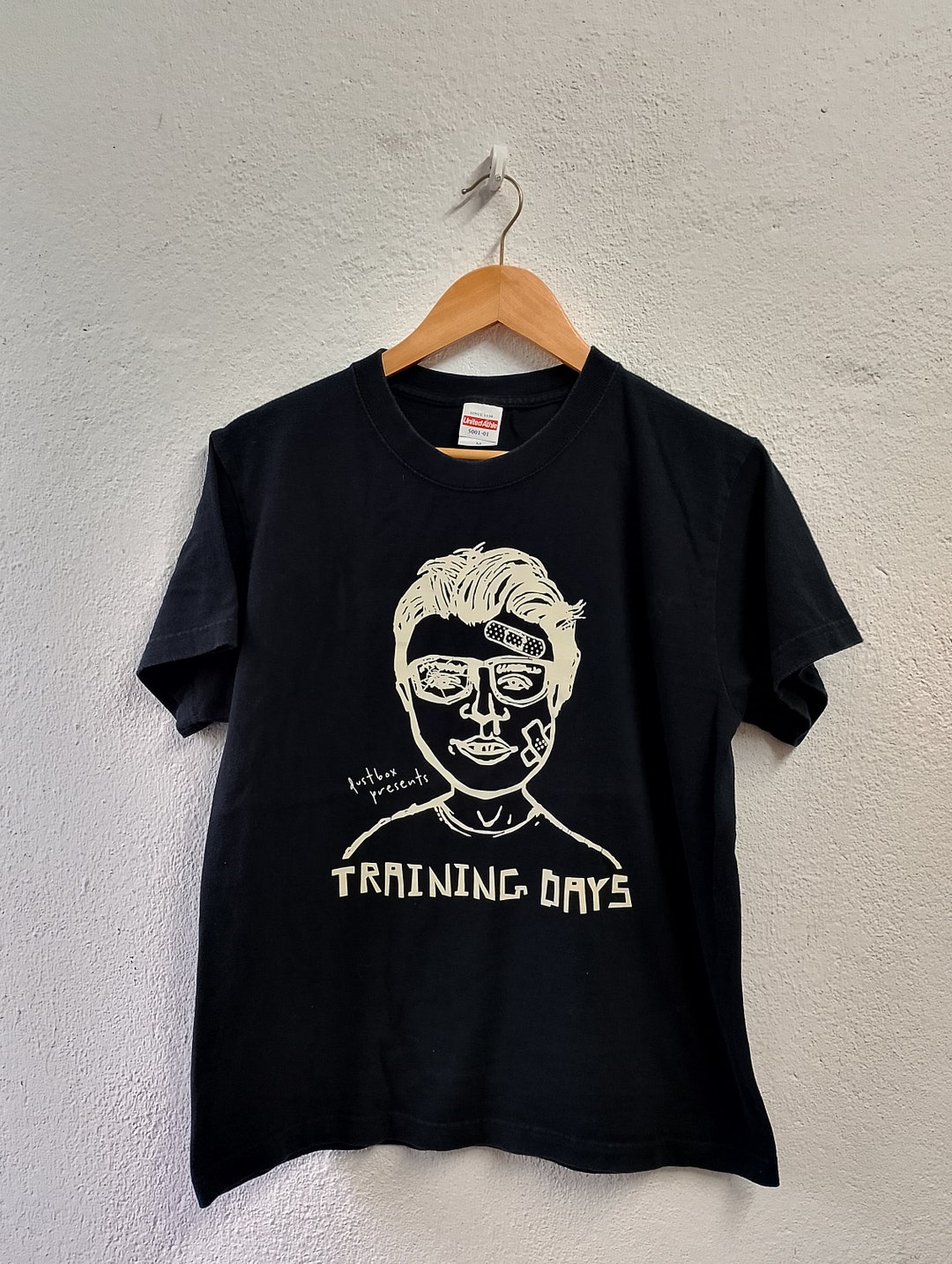 dustbox Tシャツ XXL Dustbox Punk T-shirt Medium - Etsy