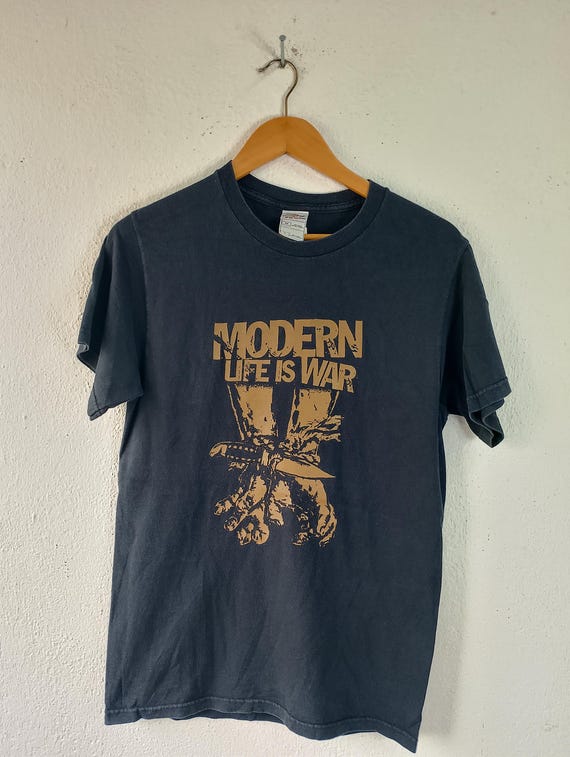 Modern life is war hardcore punk t-shirt Small