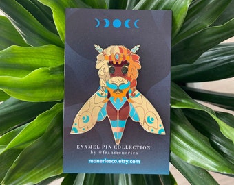 Queen Bee Magical Forest Fairies fantasy enamel pin